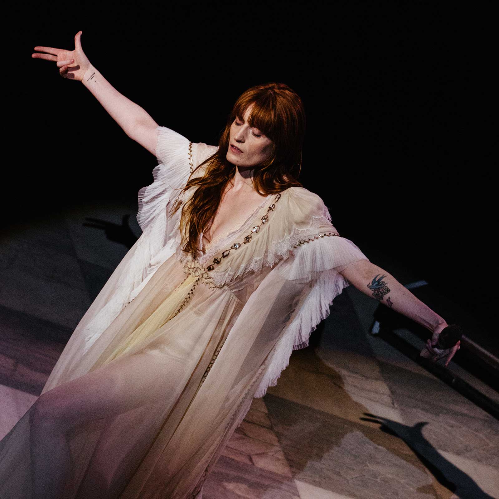 Florence + the Machine Live