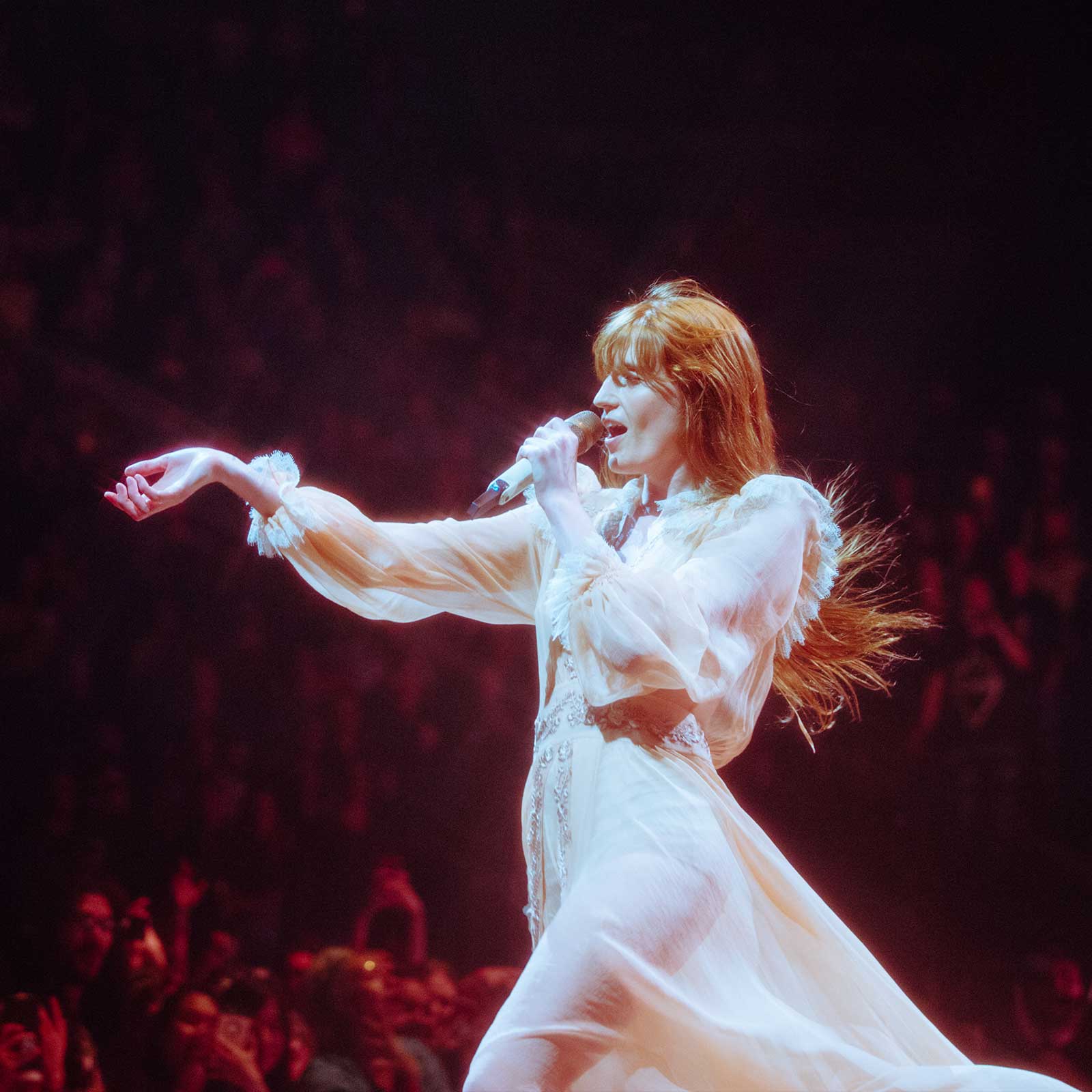 Florence + the Machine Live